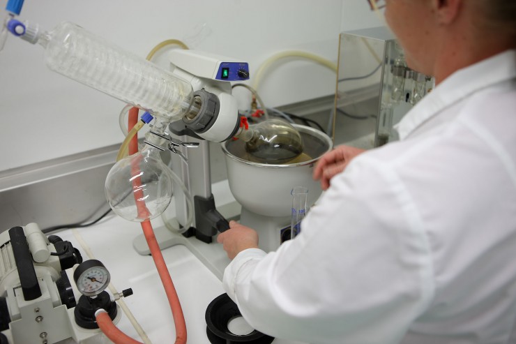 R&D - COMPLEMENTS ALIMENTAIRES, AROMATHERAPIE & COSMETIQUES